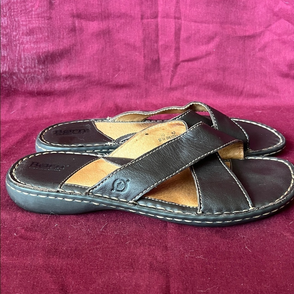 Born Leather Brown Cross Strap Slides/Sandals - 10 - Picture 3 of 10